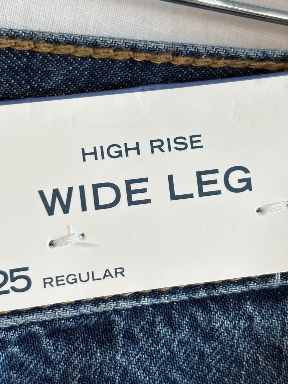 Abercrombie & Fitch Wide-Leg High Rise Jeans in Dark Blue - Picture 9 of 16